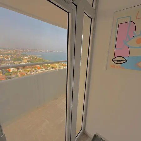 T3 Luxe Marina Baie Des Anges Vue Panoramique דירה